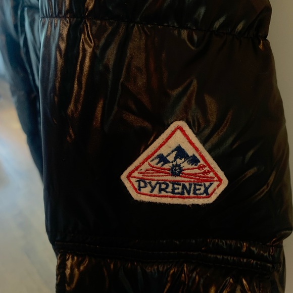 Pyrenex Down Jacket: Men's Small or Women's Medium - Picture 3 of 6